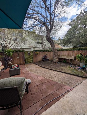 3103 Eisenhauer Rd Apt L21, San Antonio, TX 78209