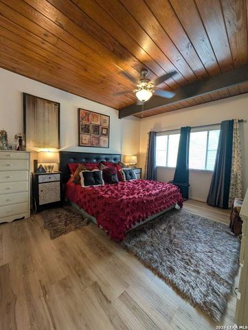 3103 Eisenhauer Rd Apt L21, San Antonio, TX 78209