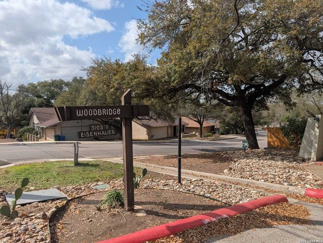 3103 Eisenhauer Rd Apt L21, San Antonio, TX 78209