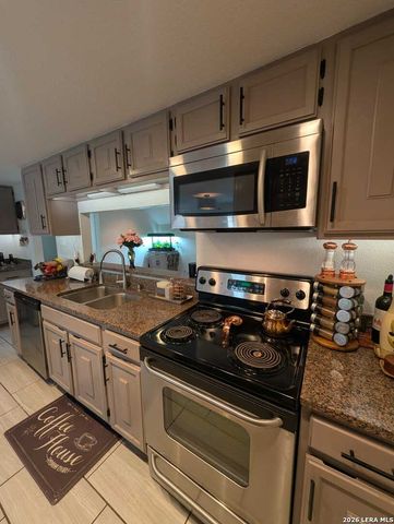 3103 Eisenhauer Rd Apt L21, San Antonio, TX 78209