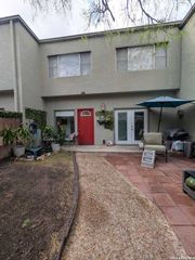 3103 Eisenhauer Rd Apt L21, San Antonio, TX 78209