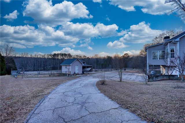 2891 Ike Stone Road, Monroe, GA 30656