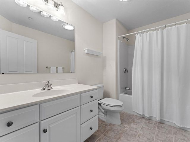 9 Baldwin Court 9, Westborough, MA 01581