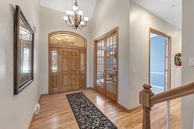 4360 HILTON HEAD COURT, Hobart, WI 54155