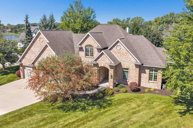 4360 HILTON HEAD COURT, Hobart, WI 54155