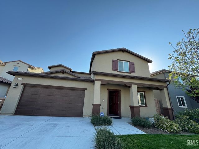 11115 Guaranda Place, Bakersfield, CA 93306