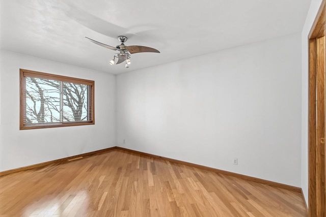 W10725 Wildwood Way, Poynette, WI 53955