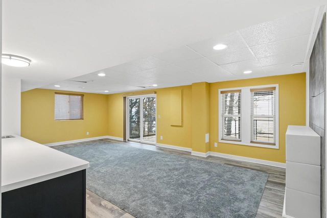 W10725 Wildwood Way, Poynette, WI 53955