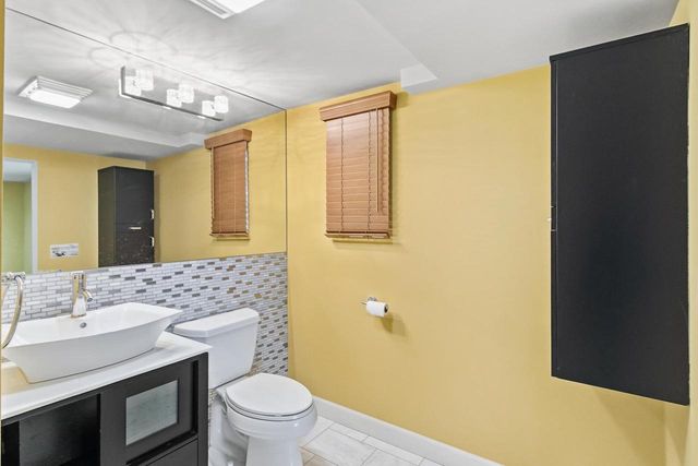 W10725 Wildwood Way, Poynette, WI 53955