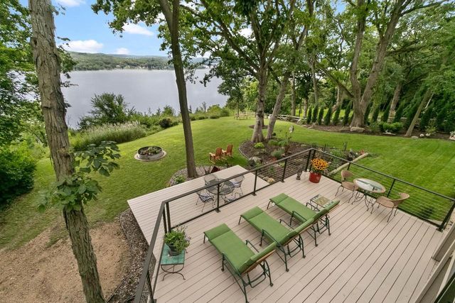 W10725 Wildwood Way, Poynette, WI 53955