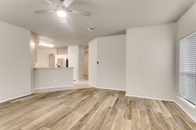 9705 Hedge Bell Drive, Mckinney, TX 75072