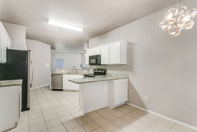 9705 Hedge Bell Drive, Mckinney, TX 75072