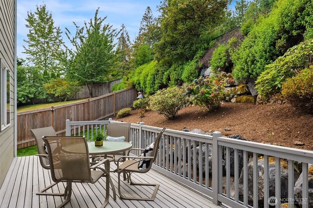 23220 27th Drive SE, Bothell, WA 98021