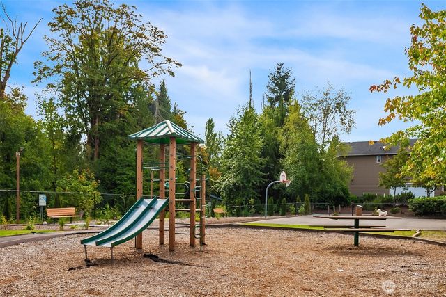 23220 27th Drive SE, Bothell, WA 98021