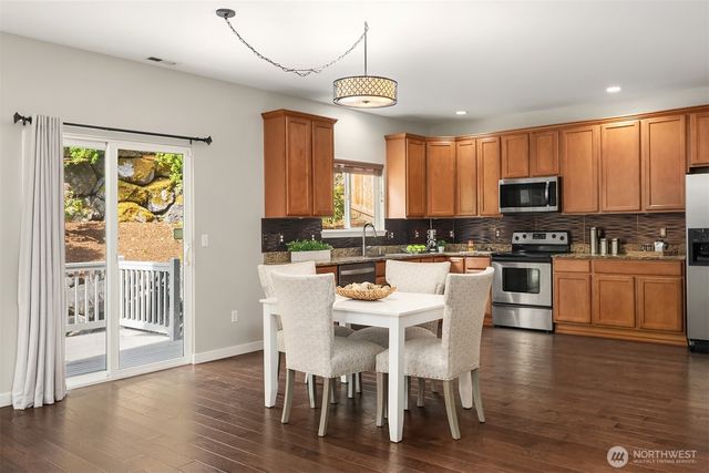 23220 27th Drive SE, Bothell, WA 98021