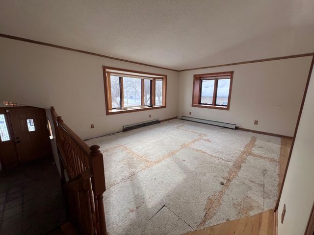 2513 19th Street N, Saint Cloud, MN 56303