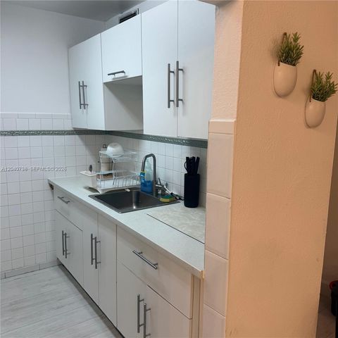 344 Meridian Ave 2B, Miami Beach, FL 33139