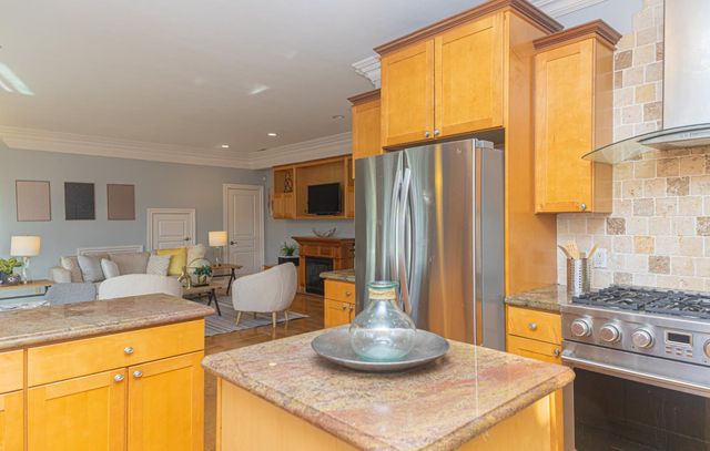 2702 Monte Cresta Dr, Belmont, CA 94002