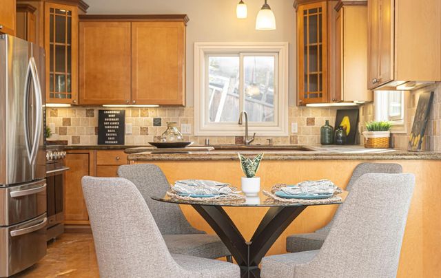 2702 Monte Cresta Dr, Belmont, CA 94002