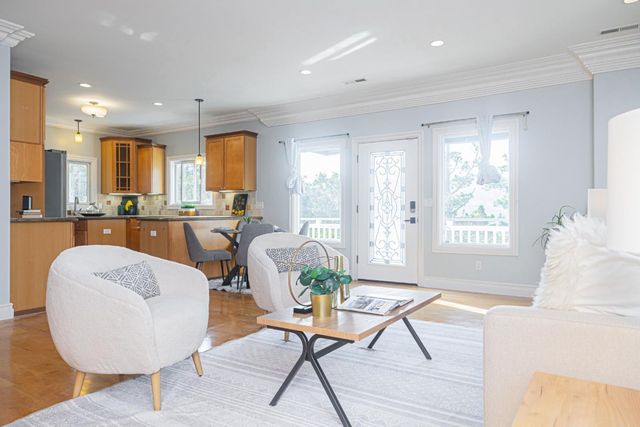 2702 Monte Cresta Dr, Belmont, CA 94002