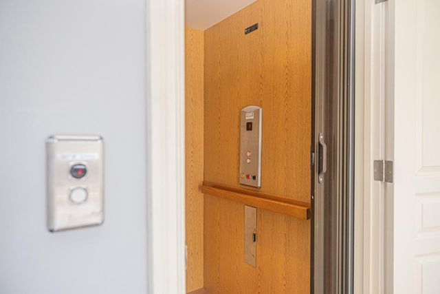 2702 Monte Cresta Dr, Belmont, CA 94002