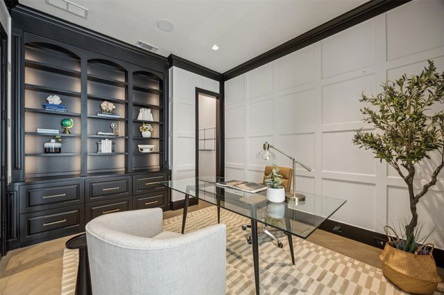 2210 Boll Street, Dallas, TX 75204