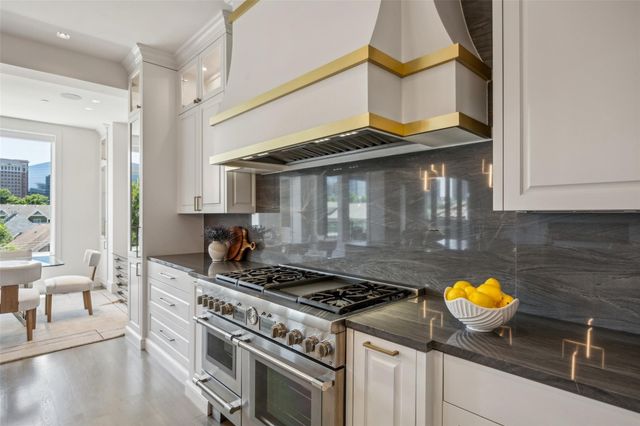 2210 Boll Street, Dallas, TX 75204