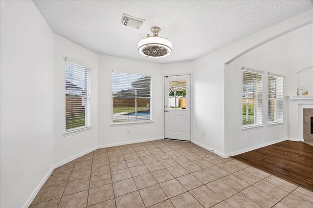 405 Laddingford Lane, League City, TX 77573