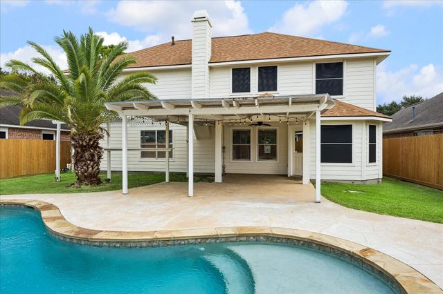 405 Laddingford Lane, League City, TX 77573