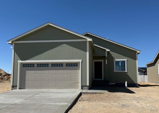 5209 Gannet Lane, Pueblo, CO 81008