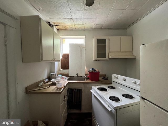 4728 YORK RD, Baltimore, MD 21212