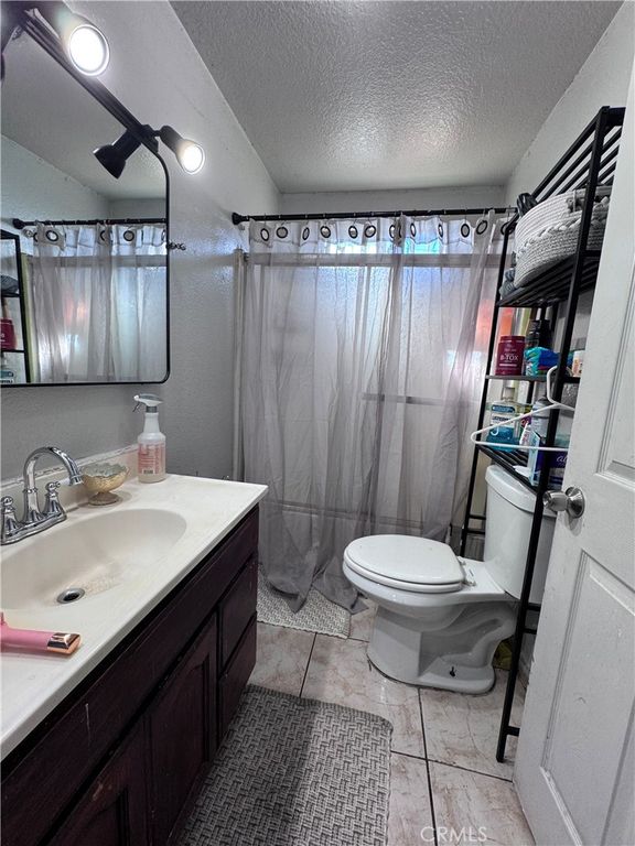 8820 Beach, Los Angeles, CA 90002 — photo 3