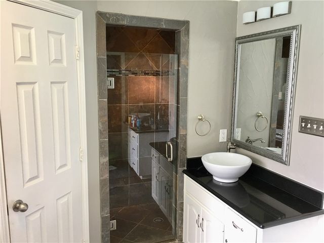 2907 Sweet Briar Street, Grapevine, TX 76051