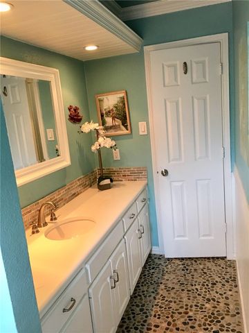2907 Sweet Briar Street, Grapevine, TX 76051