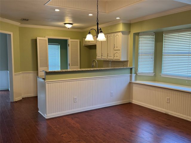 2907 Sweet Briar Street, Grapevine, TX 76051