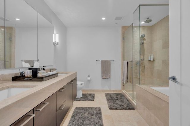 1 Franklin 2304, Boston, MA 02110