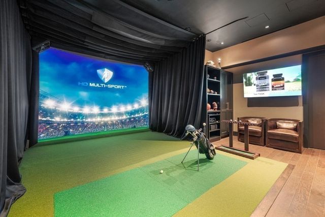 1 Franklin 2304, Boston, MA 02110