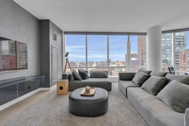 1 Franklin 2304, Boston, MA 02110