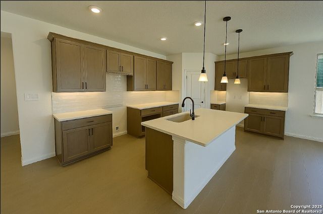 424 basket grass, San Marcos, TX 78666