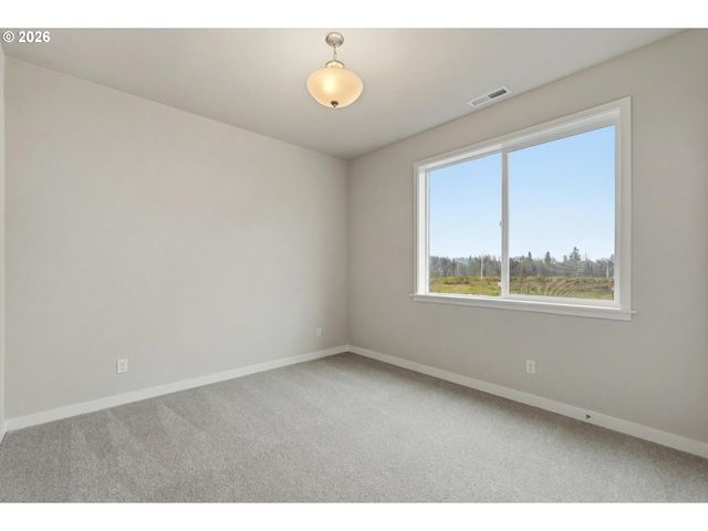 1552 Nw Tracy St, Mc Minnville, OR 97128