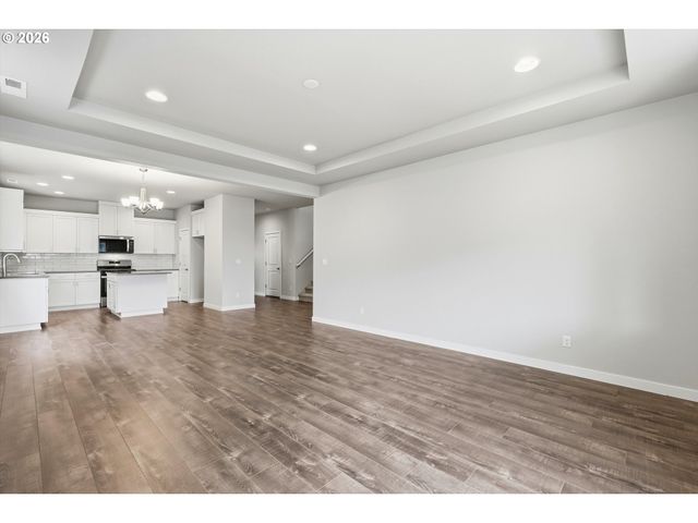 1552 Nw Tracy St, Mc Minnville, OR 97128