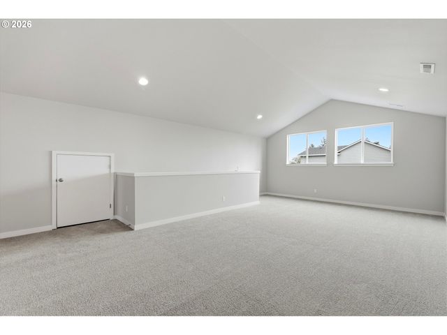 1552 Nw Tracy St, Mc Minnville, OR 97128