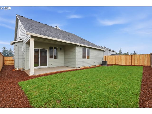 1552 Nw Tracy St, Mc Minnville, OR 97128