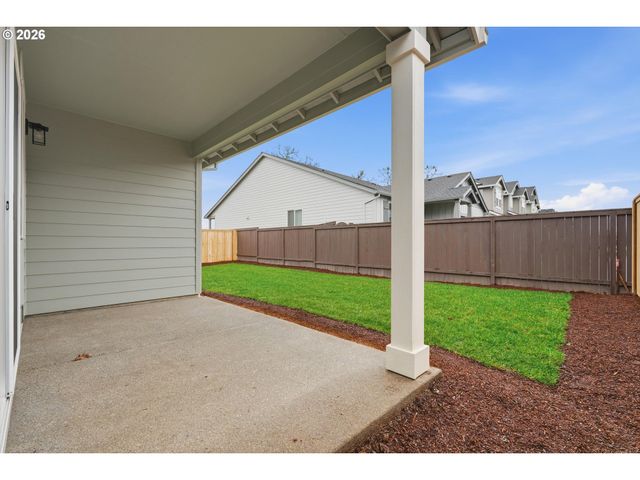 1552 Nw Tracy St, Mc Minnville, OR 97128