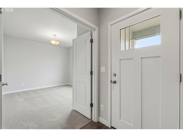 1552 Nw Tracy St, Mc Minnville, OR 97128