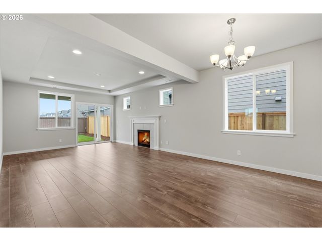 1552 Nw Tracy St, Mc Minnville, OR 97128