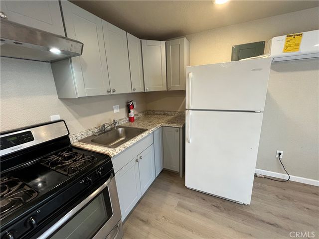 1172 E Rice Ranch Road 101, 102, Santa Maria, CA 93455