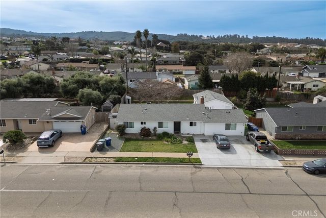 1172 E Rice Ranch Road 101, 102, Santa Maria, CA 93455