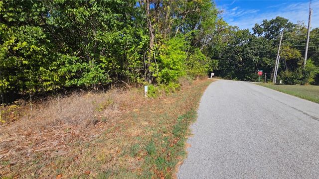 2 Walney Drive, Bella Vista, AR 72715