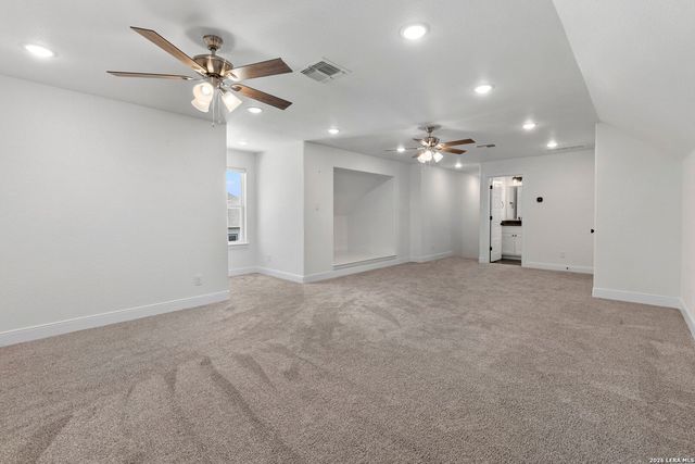 116 Timber Heights, La Vernia, TX 78121